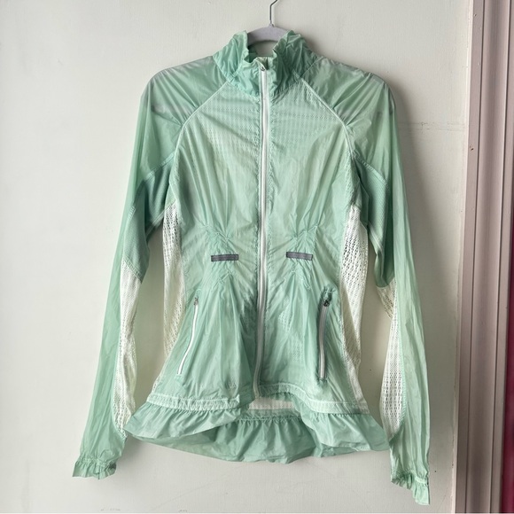 Lululemon Run | RARE Dyed Wild Jacket Mint Green - Picture 2 of 12